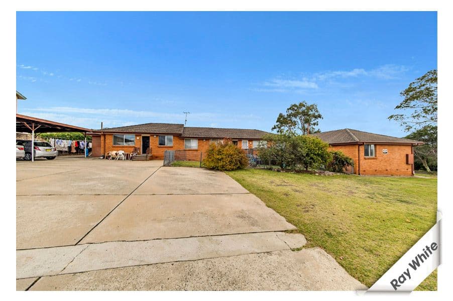 40 Fairmount Crescent, Karabar - Thumbnail 2