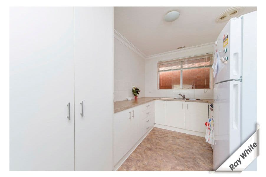 40 Fairmount Crescent, Karabar - Thumbnail 5