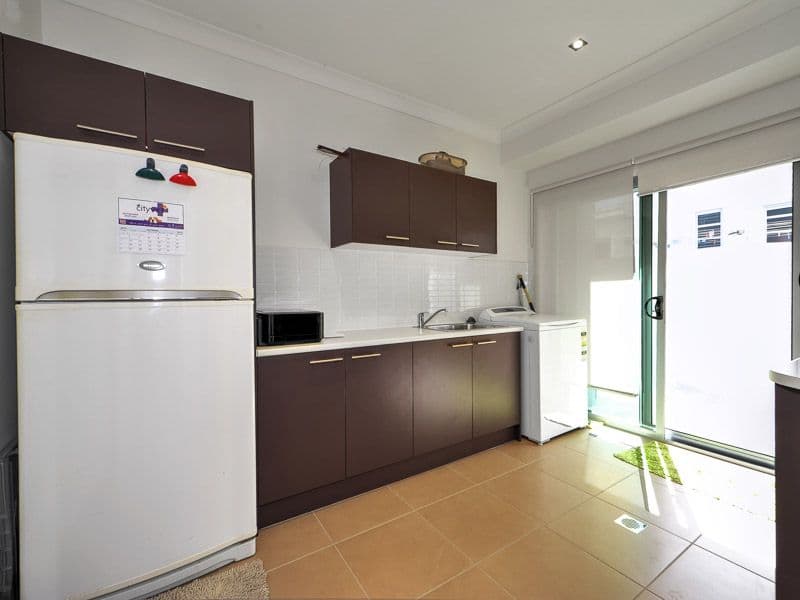 23 Parkview Place, Oyster Cove, Helensvale QLD 4212, Helensvale - Thumbnail 8
