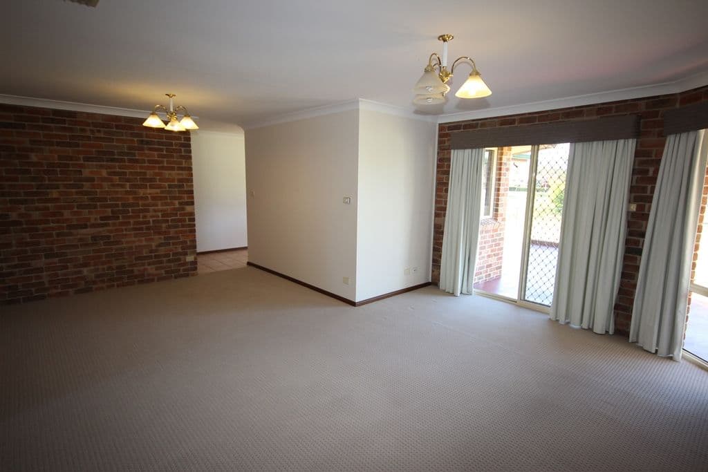 62 Greg Norman Drive, TAMWORTH NSW 2340, Tamworth - Thumbnail 2