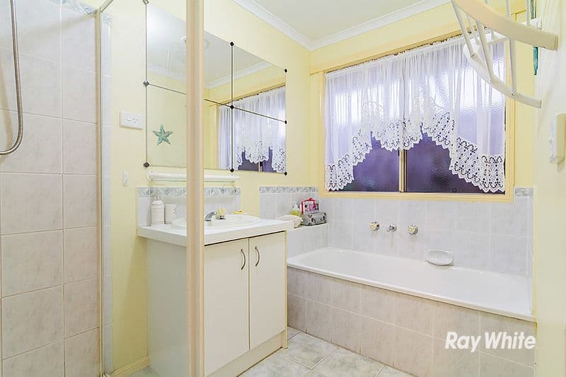 10 Connor Mews, Cranbourne East VIC 3977, Cranbourne East - Thumbnail 7