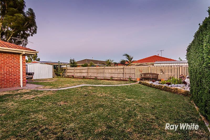 10 Connor Mews, Cranbourne East VIC 3977, Cranbourne East - Thumbnail 8