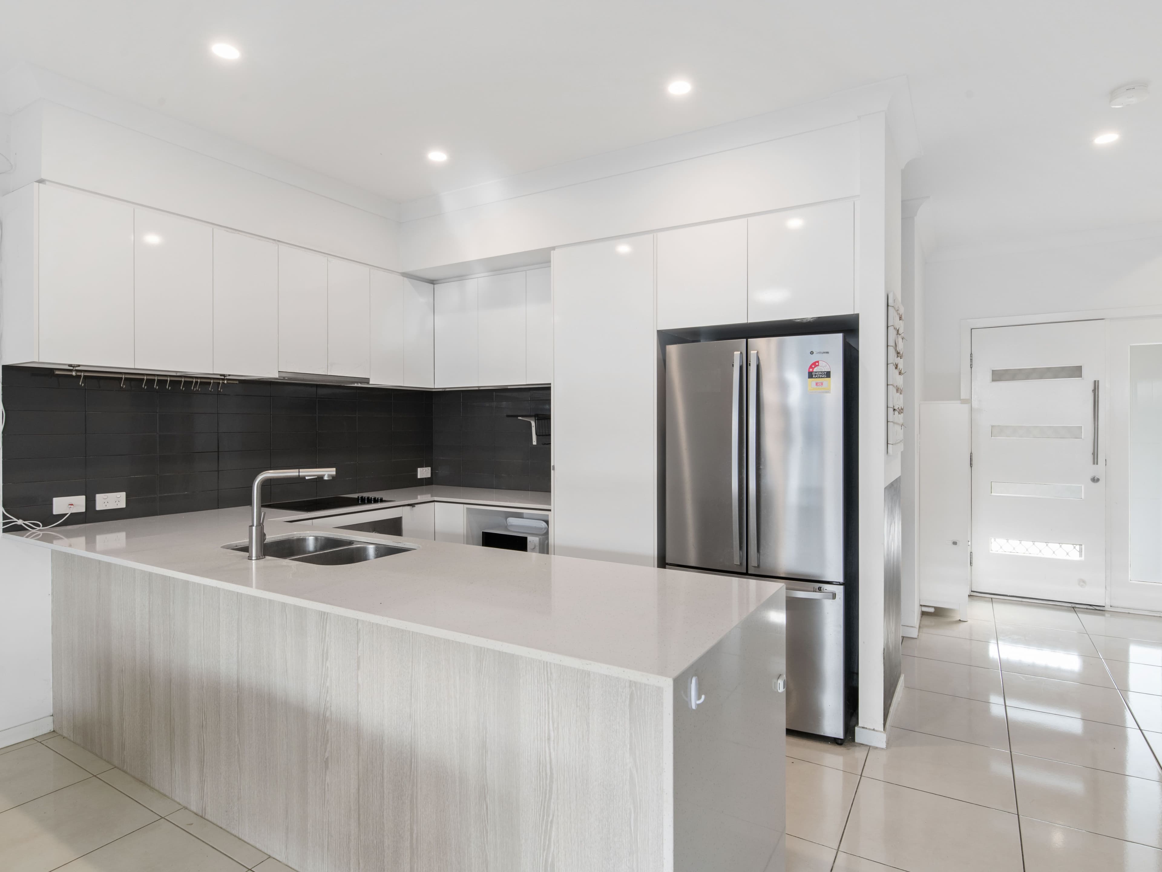 46 Avondale Crescent, Parkinson QLD 4115, Parkinson - Thumbnail 4