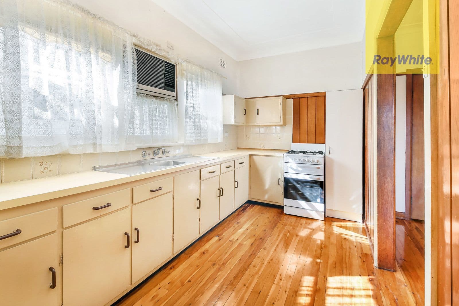 23 Brabyn Street, North Parramatta - Thumbnail 4