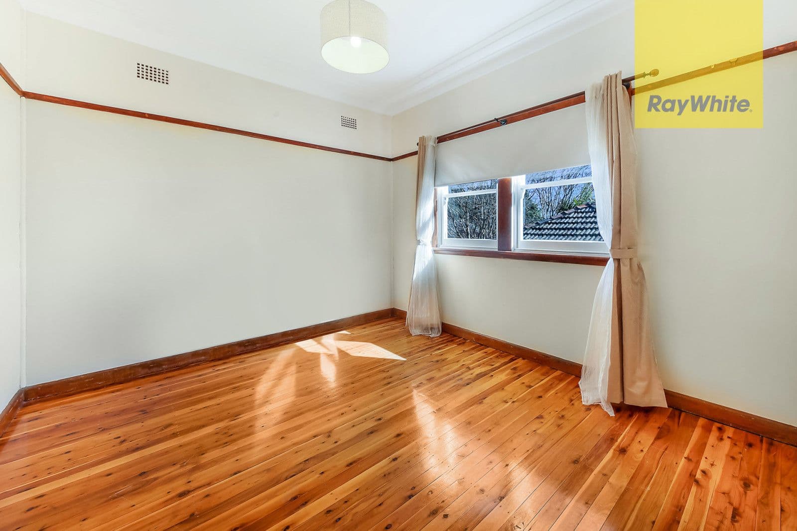 23 Brabyn Street, North Parramatta - Thumbnail 7