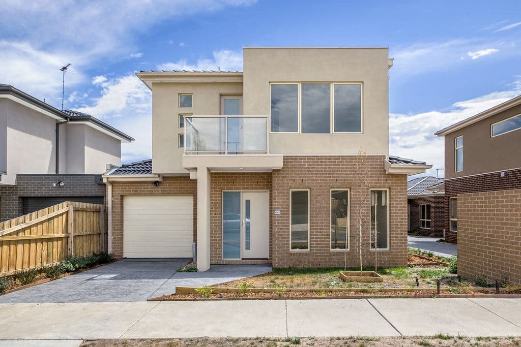 4 Rosamond Way, Epping VIC 3076, Epping - Image 1