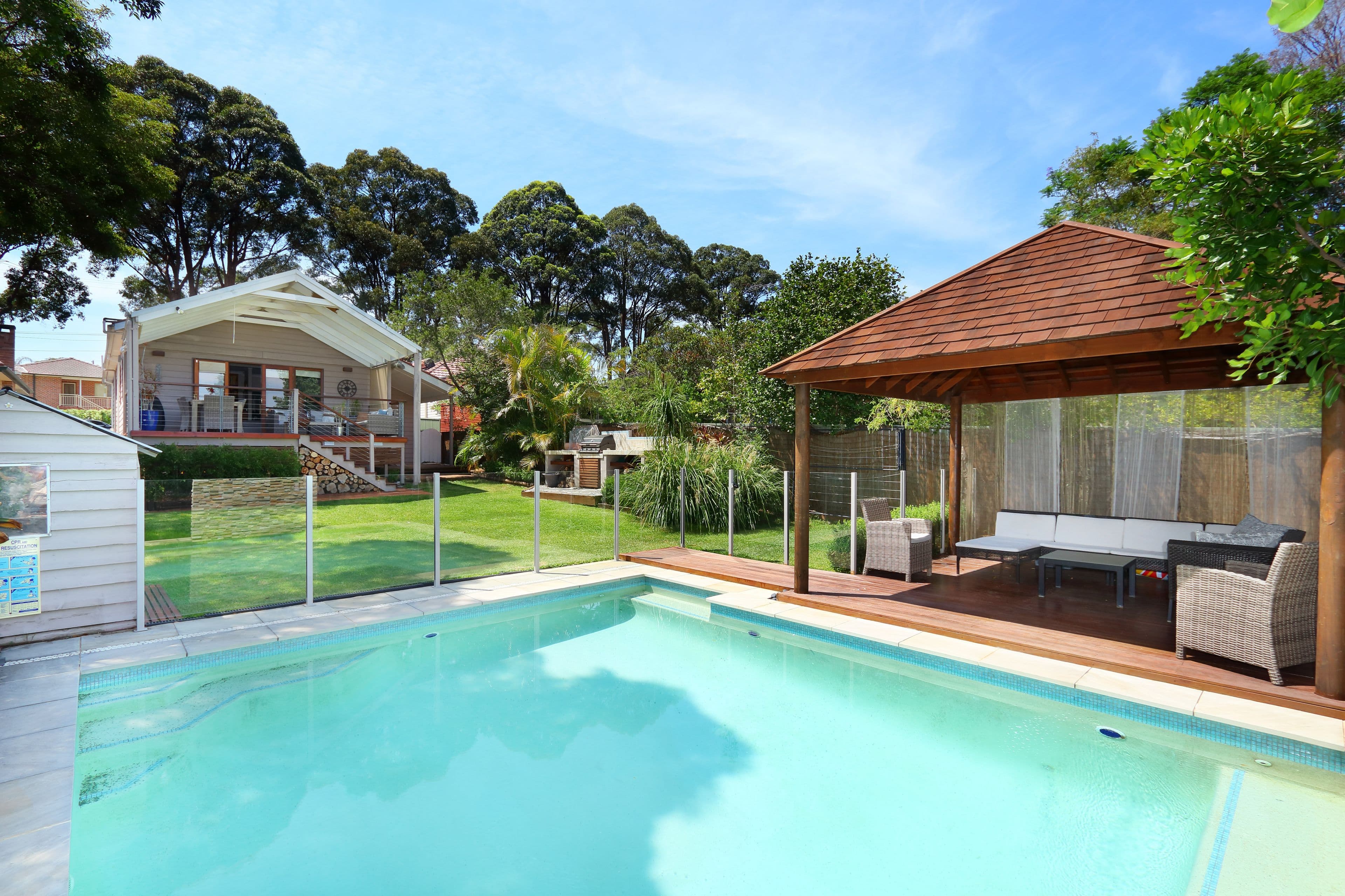 40 Gungah Bay Road, Oatley - Thumbnail 2