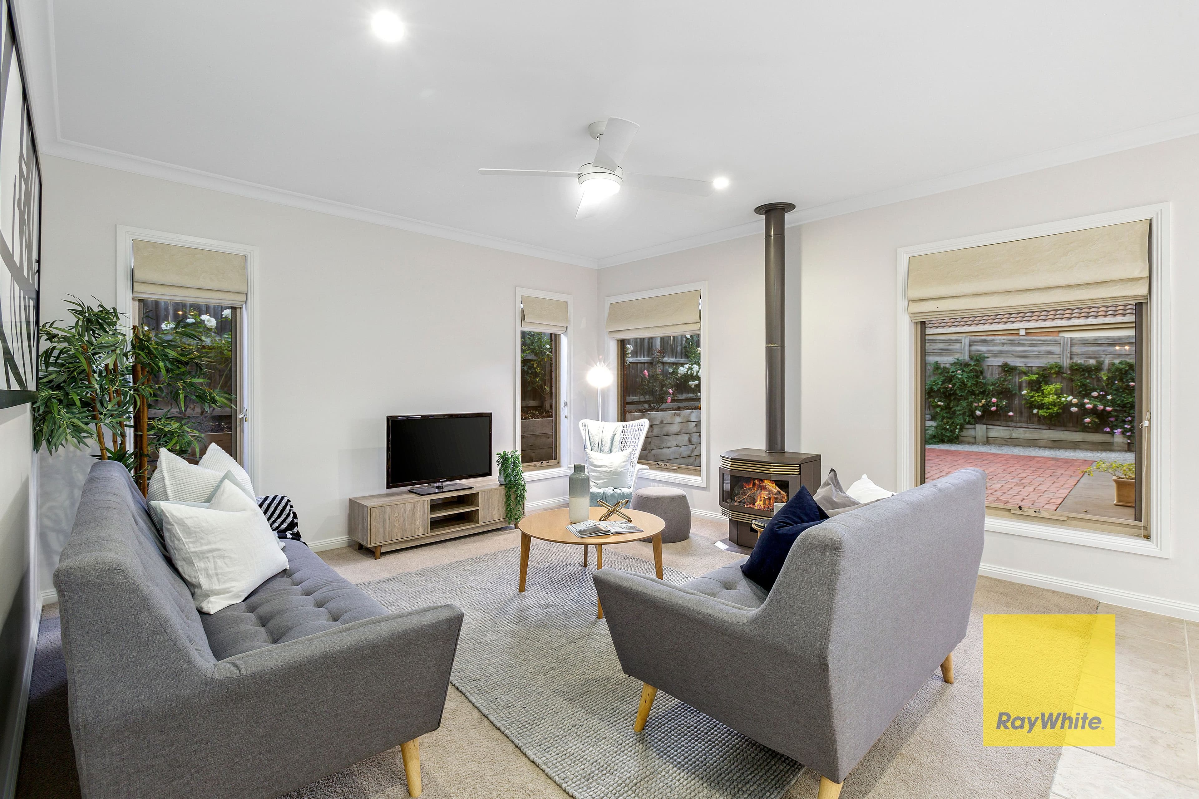 13-15 Cedarville Close, Highton VIC 3216, Highton - Thumbnail 6