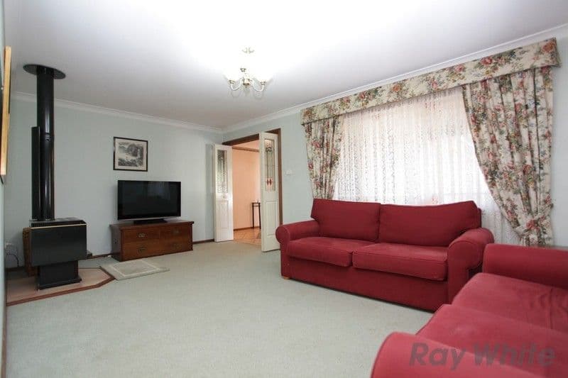 49 Lady Jamison Drive, GLENMORE PARK NSW 2745, Glenmore Park - Thumbnail 2