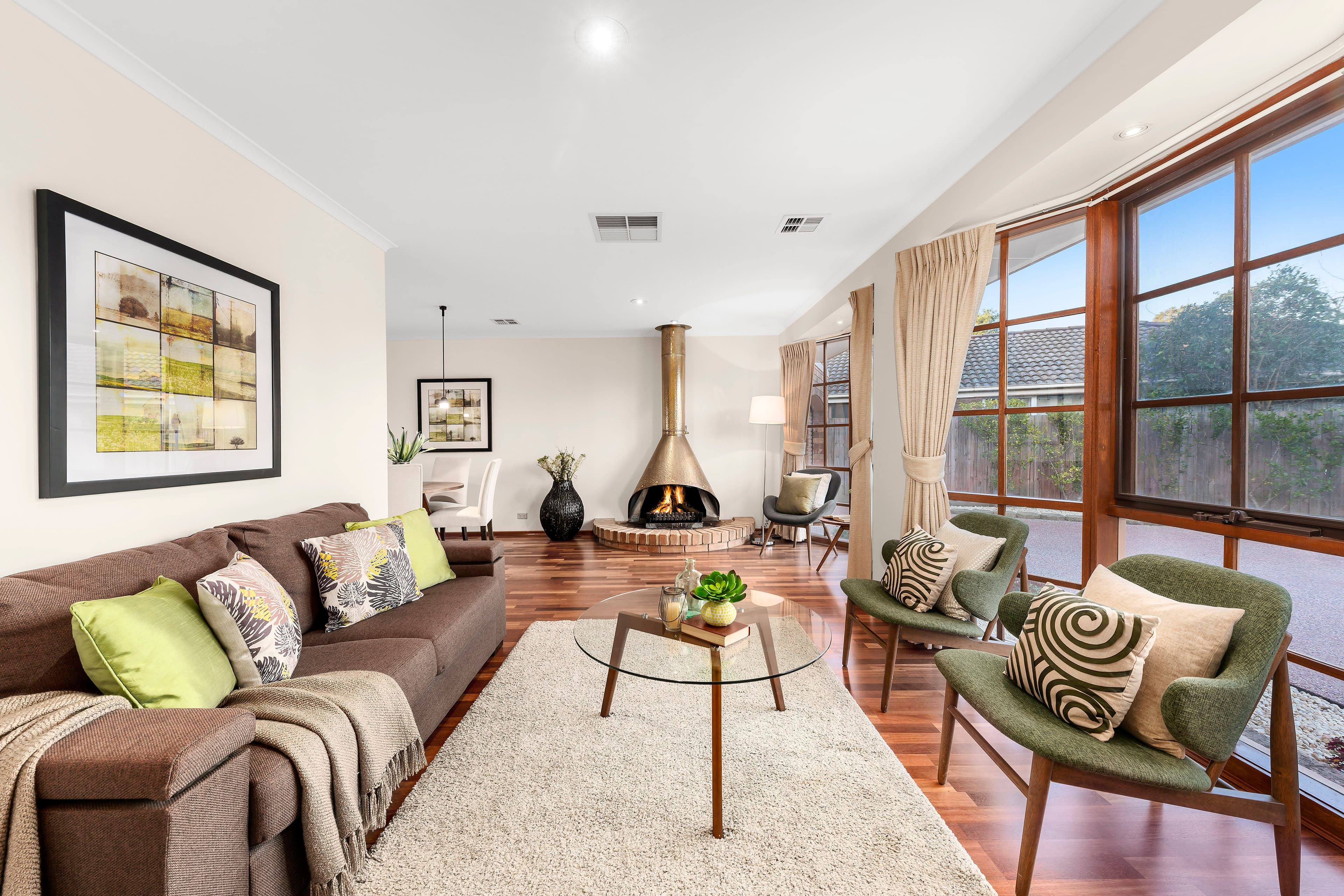 7 Milbrey Close, Wantirna South VIC 3152, Wantirna South - Thumbnail 2