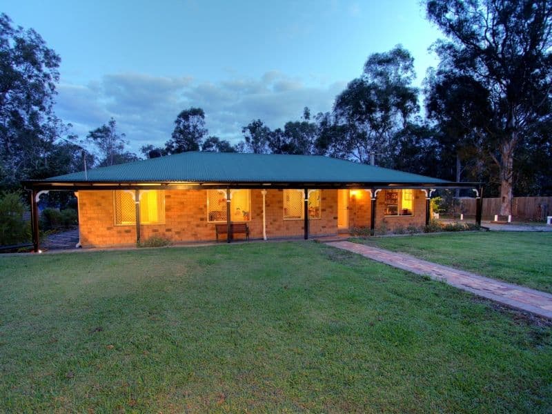 104-106 Merluna Road, PARK RIDGE SOUTH QLD 4125, Park Ridge South - Thumbnail 2