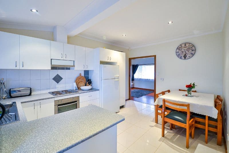 31 Hoddle Avenue, CAMPBELLTOWN NSW 2560, Campbelltown - Thumbnail 3
