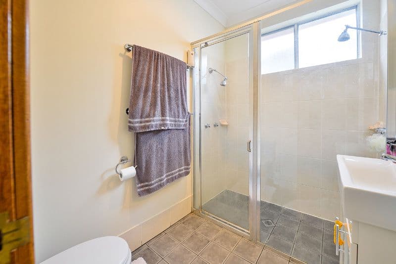 31 Hoddle Avenue, CAMPBELLTOWN NSW 2560, Campbelltown - Thumbnail 7
