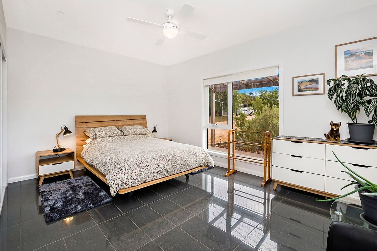378 Koroit-Port Fairy Road, Crossley VIC 3283, Crossley - Thumbnail 8