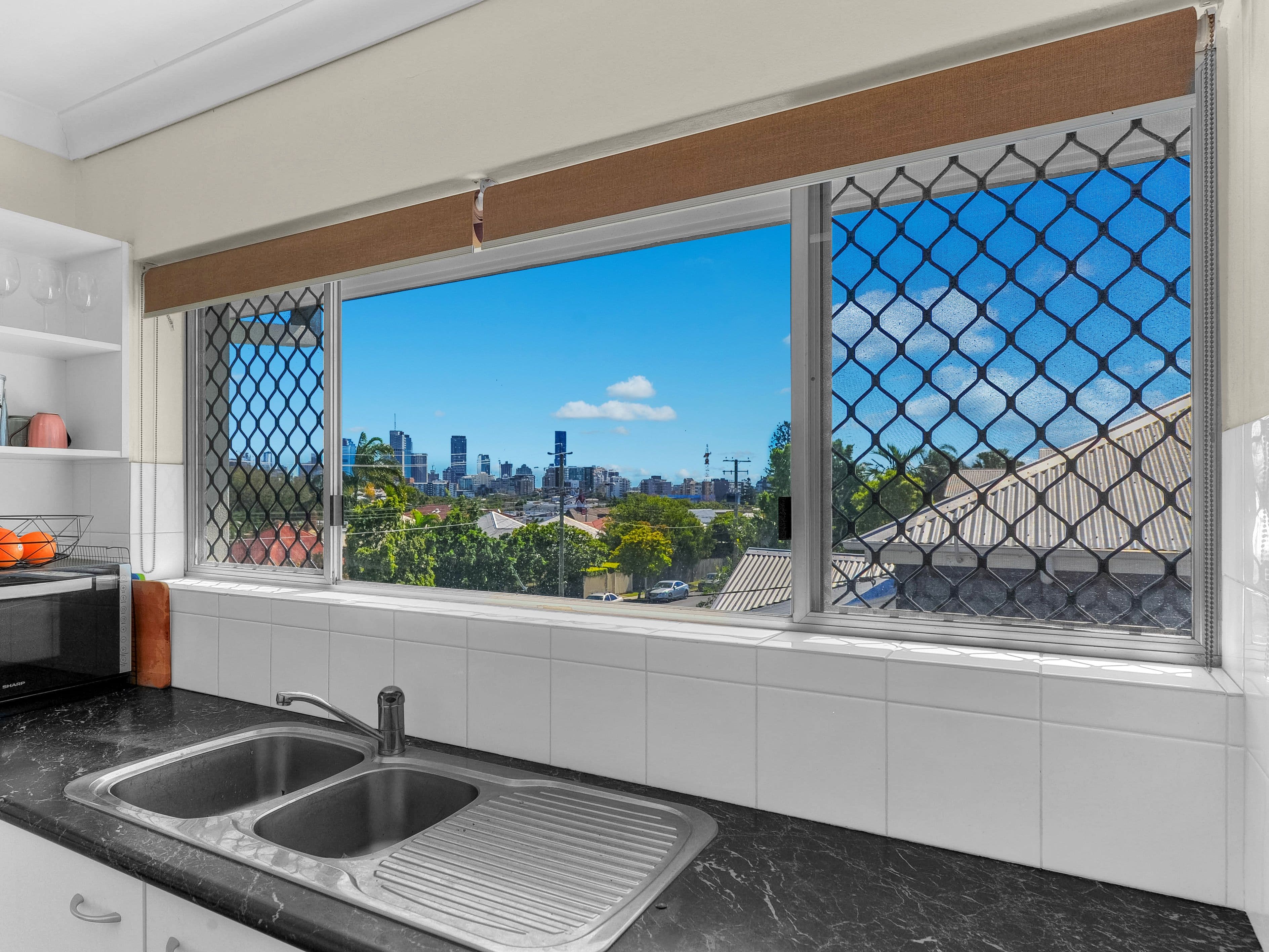 13 Elfin Street, East Brisbane QLD 4169, East Brisbane - Thumbnail 7