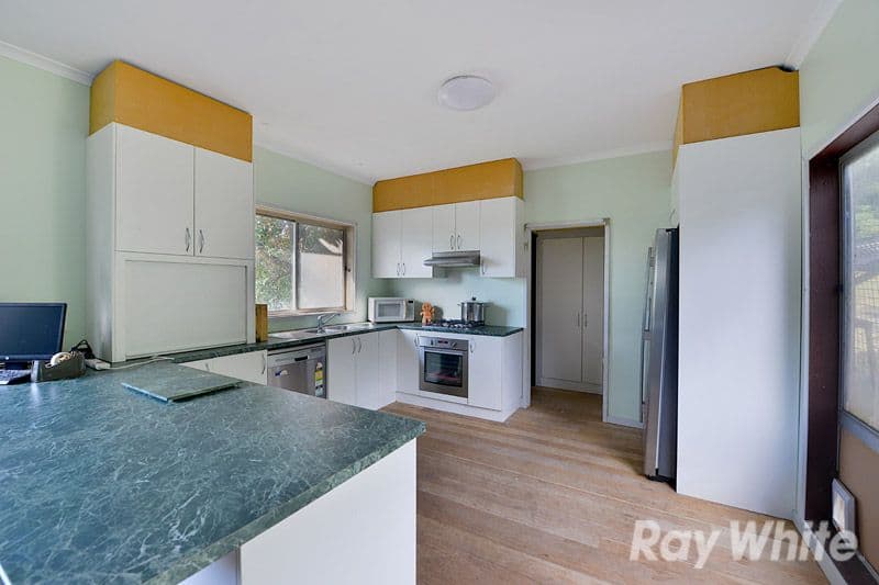 5 Nyora Avenue, BORONIA VIC 3155, Boronia - Thumbnail 4