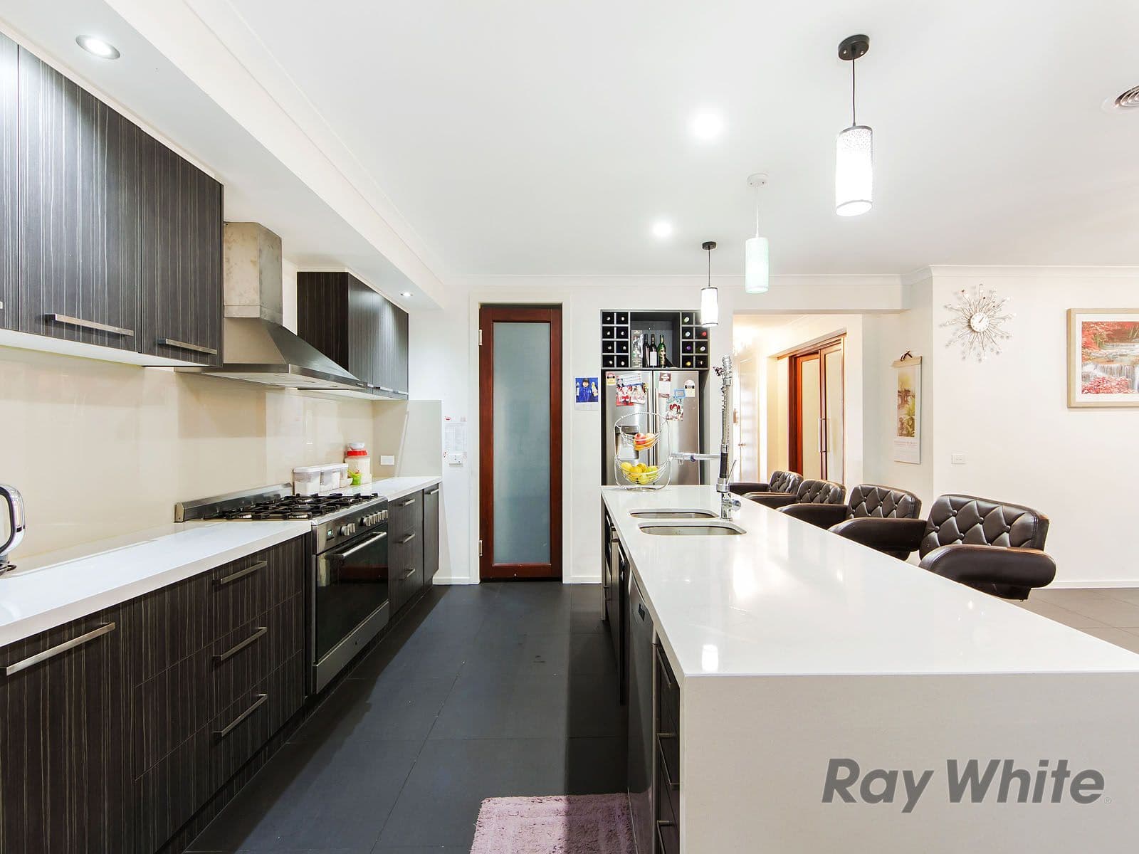 8 The Esplanade, Taylors Hill VIC 3037, Taylors Hill - Thumbnail 3