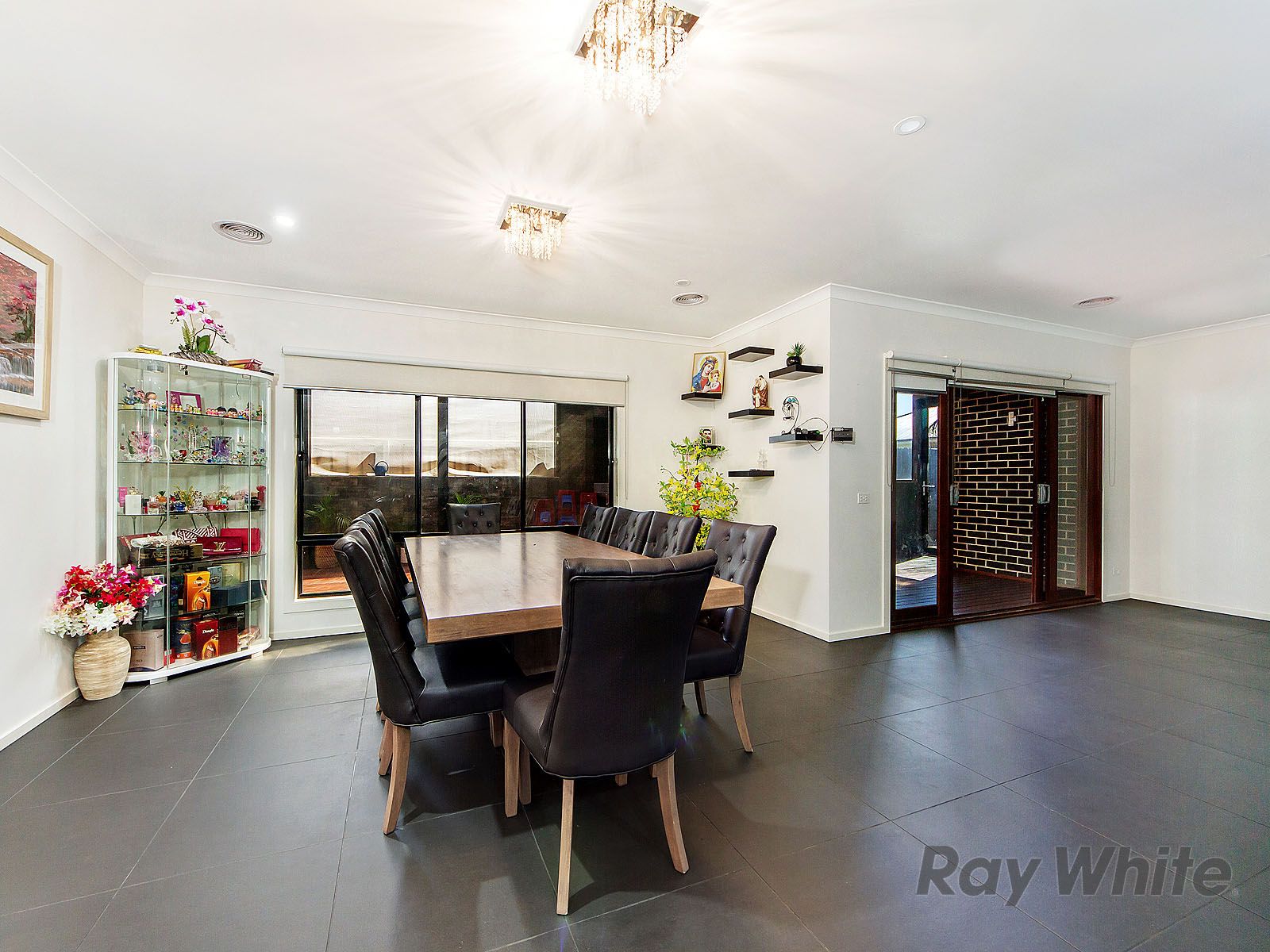 8 The Esplanade, Taylors Hill VIC 3037, Taylors Hill - Thumbnail 4