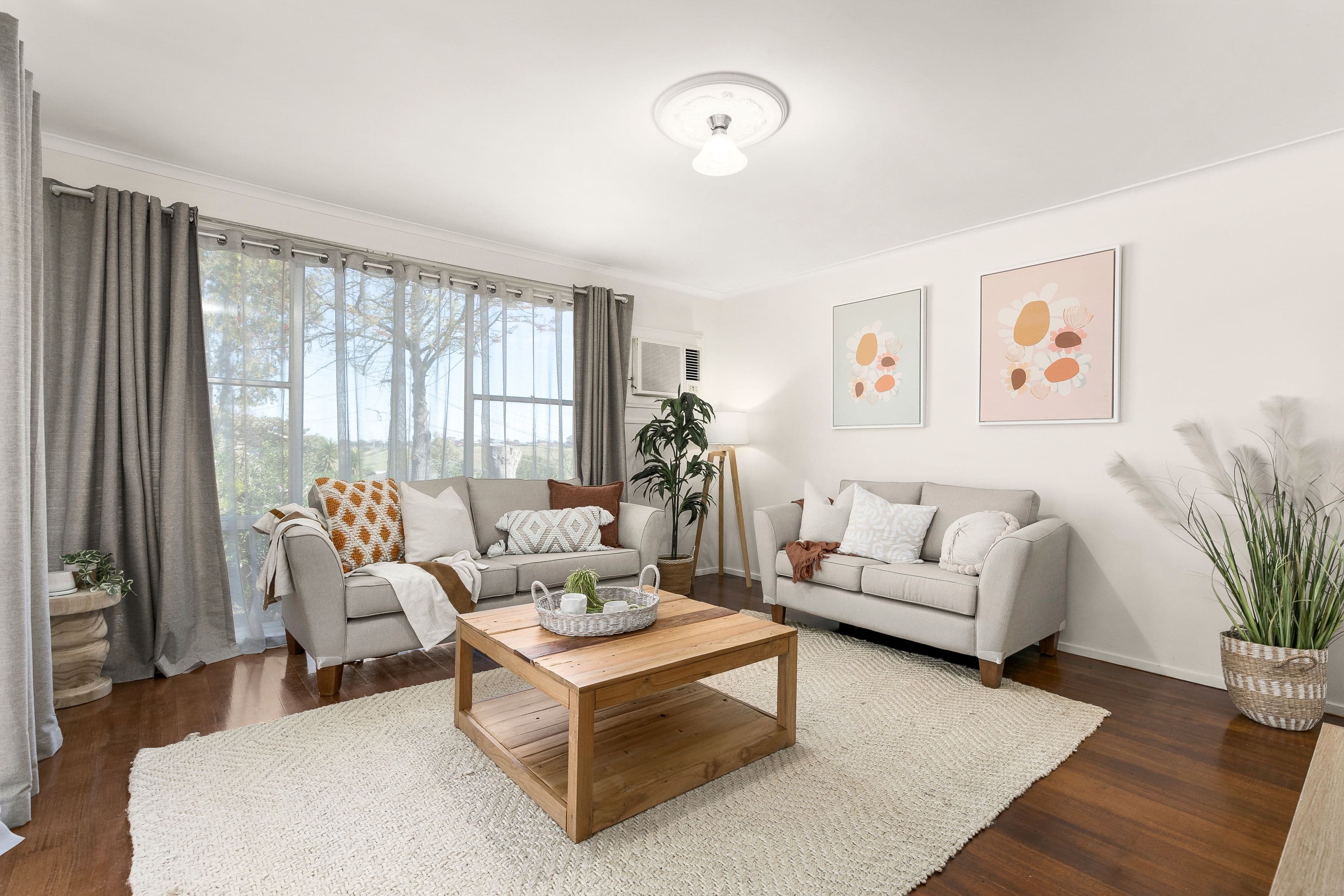 22 Hendricks Crescent, Jacana VIC 3047, Jacana - Thumbnail 2