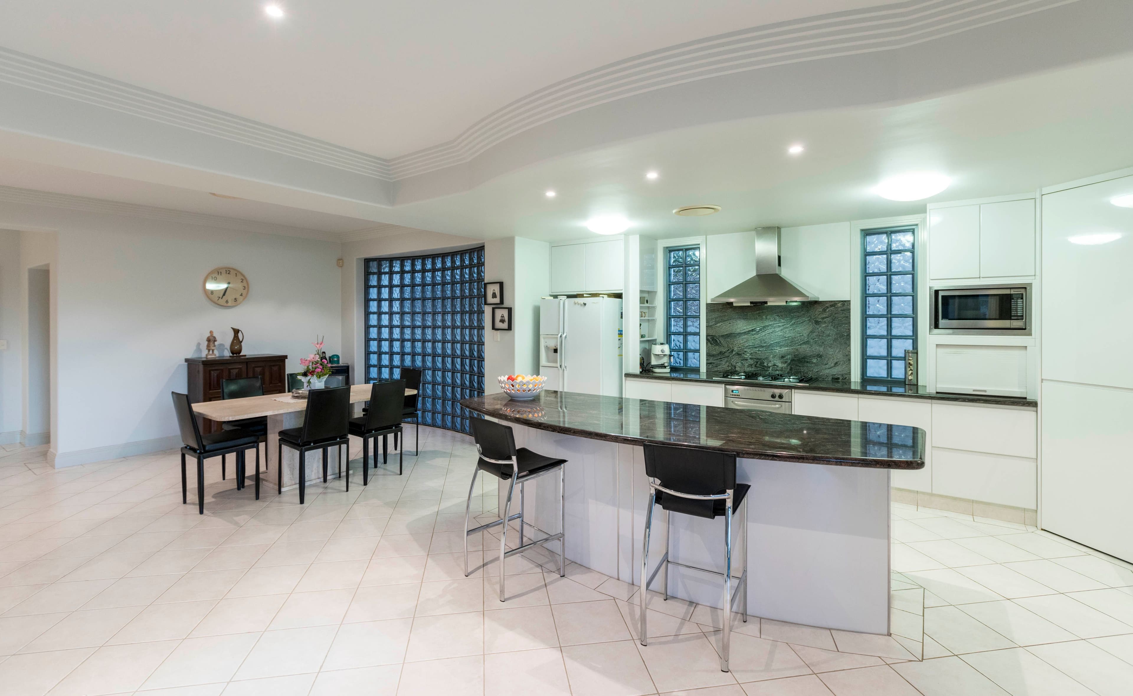 24 Buccaneer Court, SURFERS PARADISE QLD 4217, Surfers Paradise - Thumbnail 7