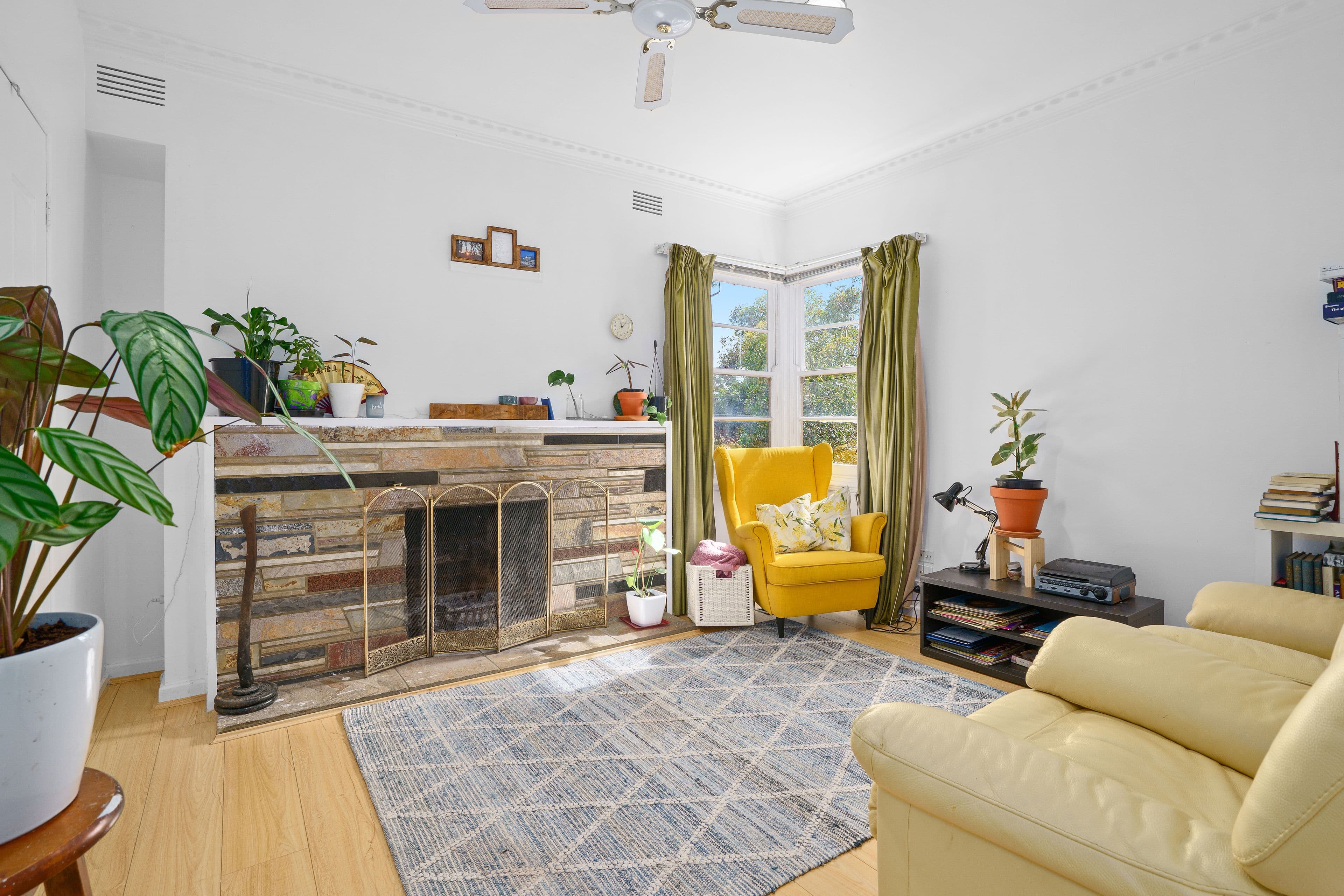 10 St Andrews Avenue, Rosanna VIC 3084, Rosanna - Thumbnail 2