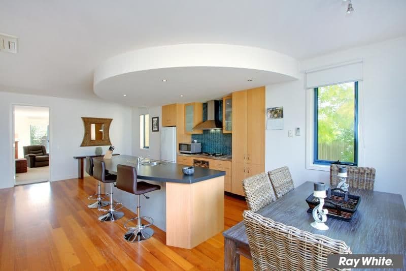 18 Morning Mist Court, MORNINGTON VIC 3931, Mornington - Thumbnail 6