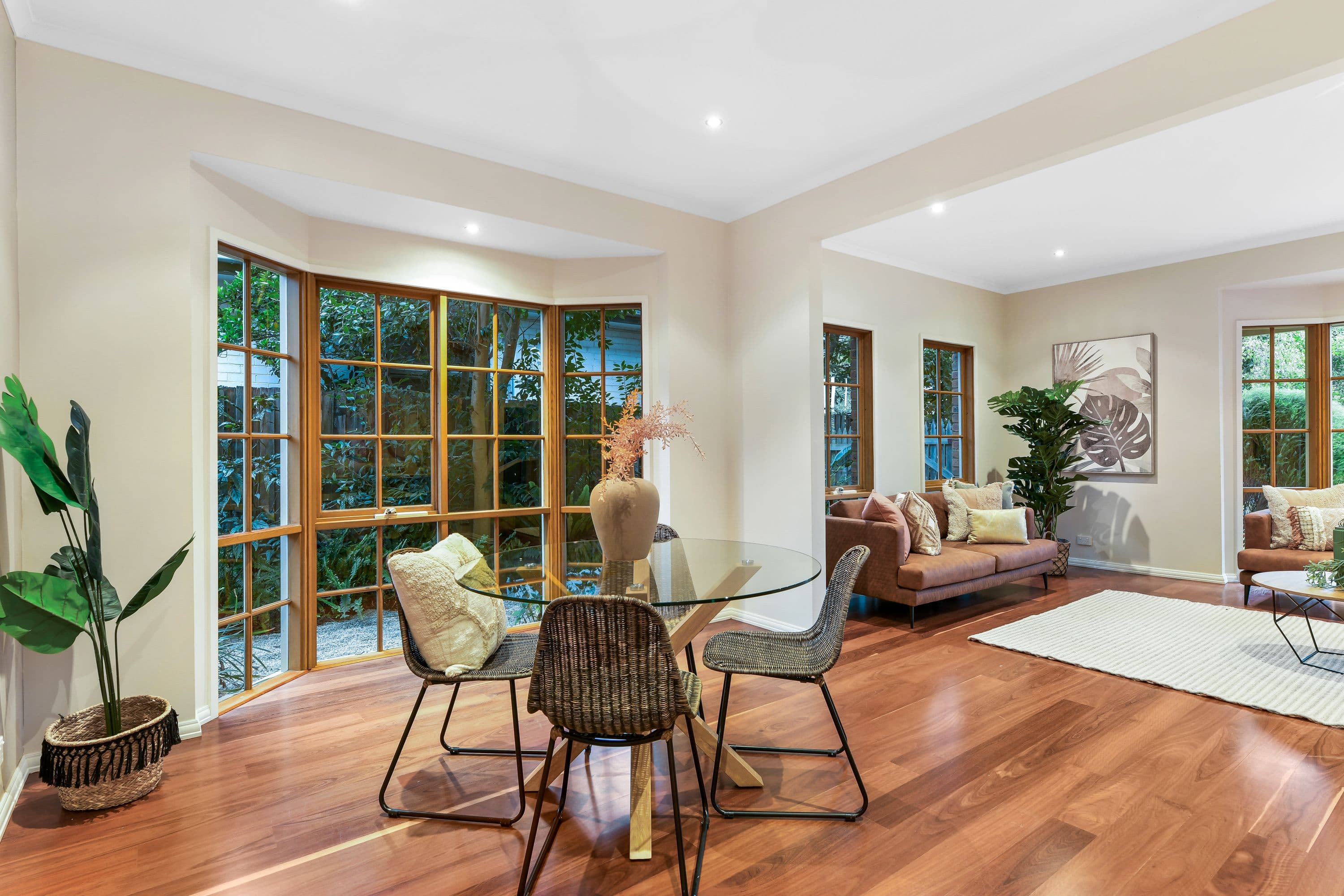 17 Kemp Avenue, Mount Waverley VIC 3149, Mount Waverley - Thumbnail 3