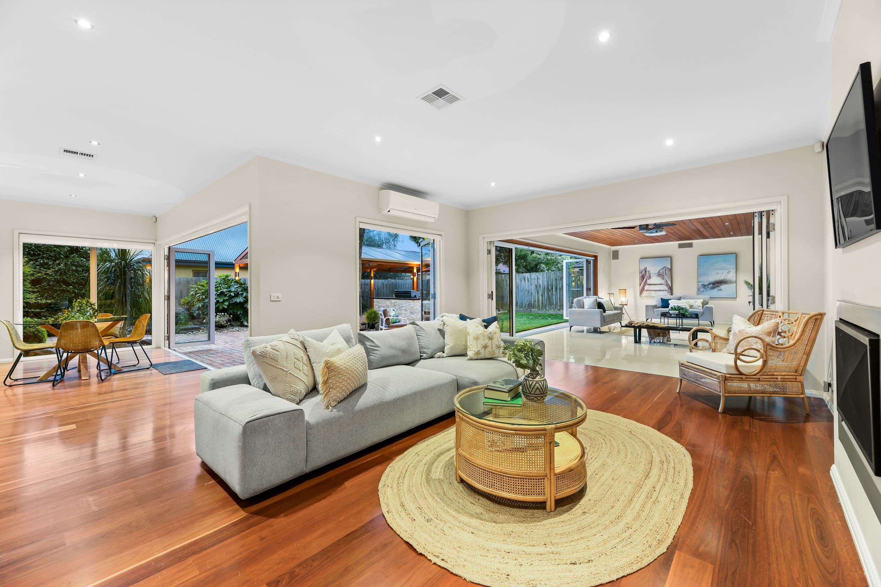 17 Kemp Avenue, Mount Waverley VIC 3149, Mount Waverley - Thumbnail 7