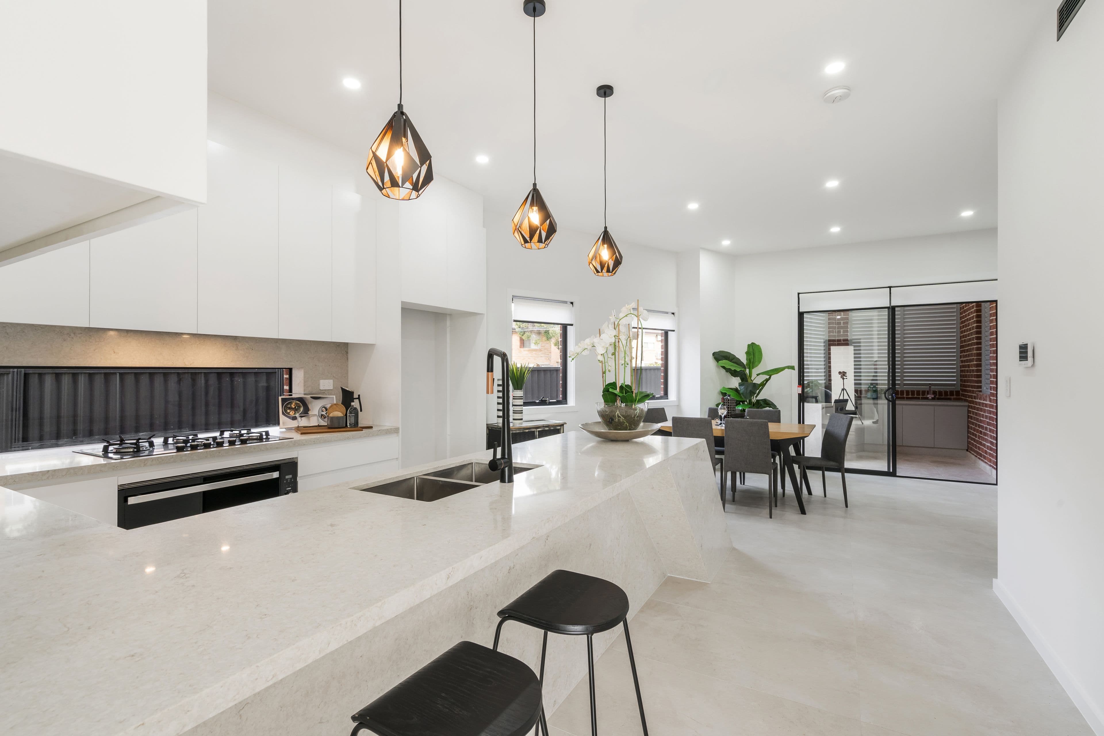 2 Derria Street, Canley Heights NSW 2166, Canley Heights - Thumbnail 4