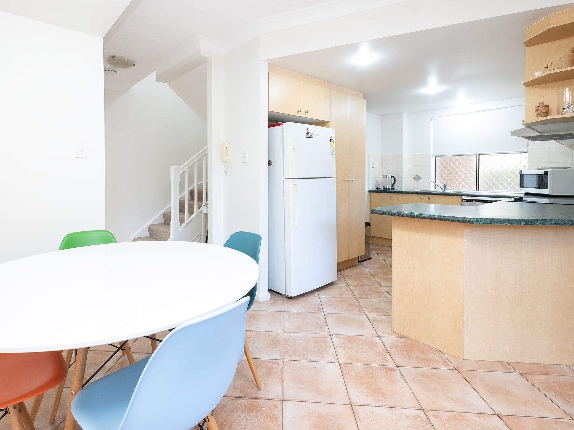 29 Crown Street, Holland Park West QLD 4121, Holland Park West - Thumbnail 4