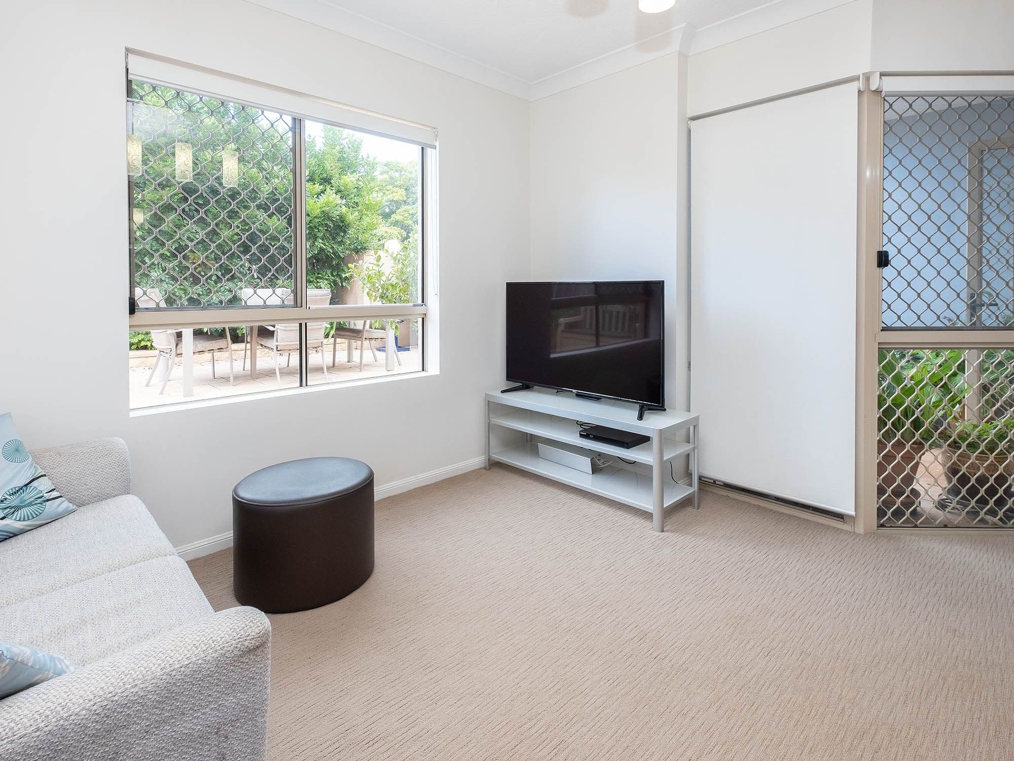 29 Crown Street, Holland Park West QLD 4121, Holland Park West - Thumbnail 5