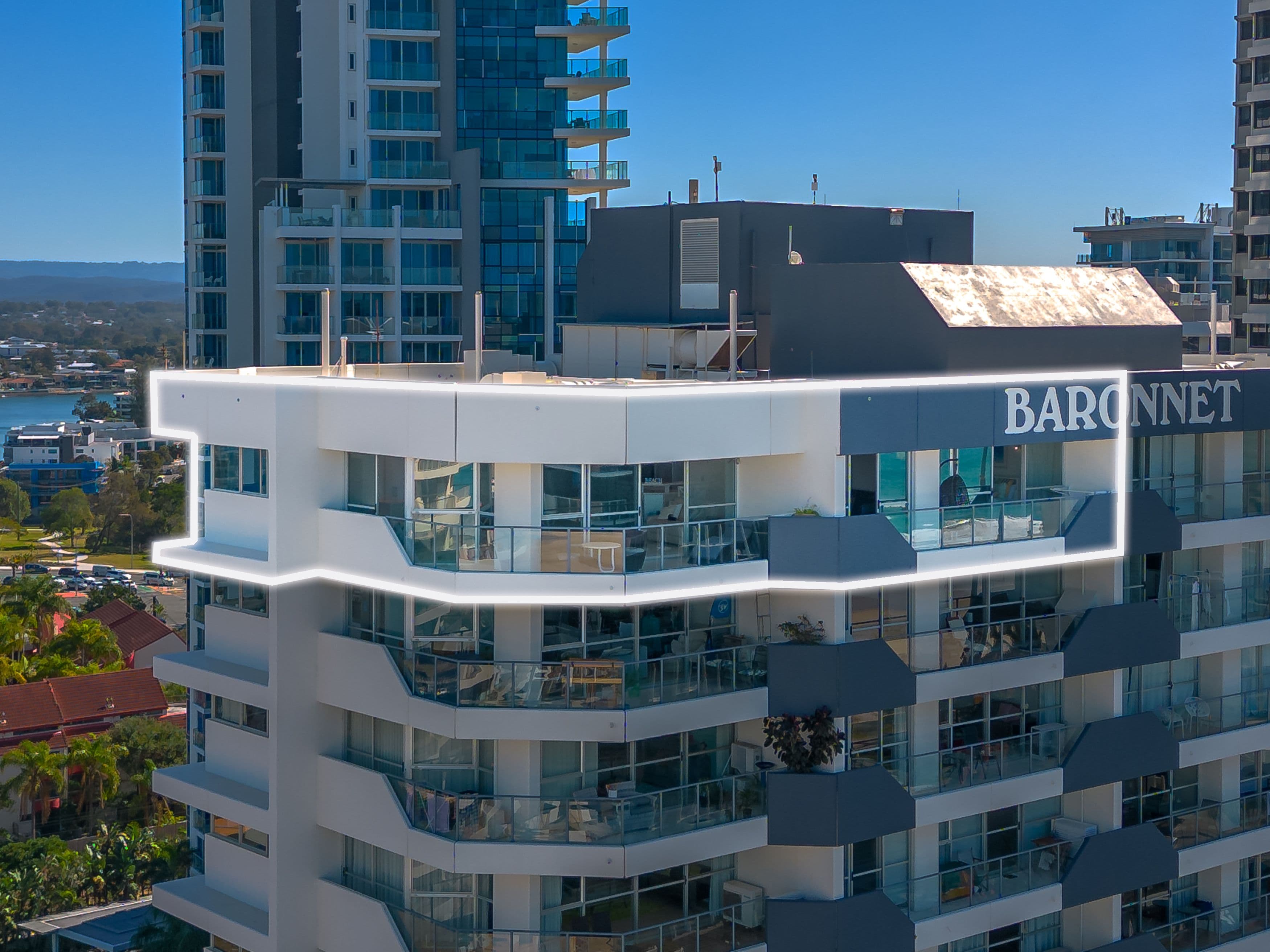 10 Enderley Avenue, Surfers Paradise QLD 4217, Surfers Paradise - Thumbnail 2