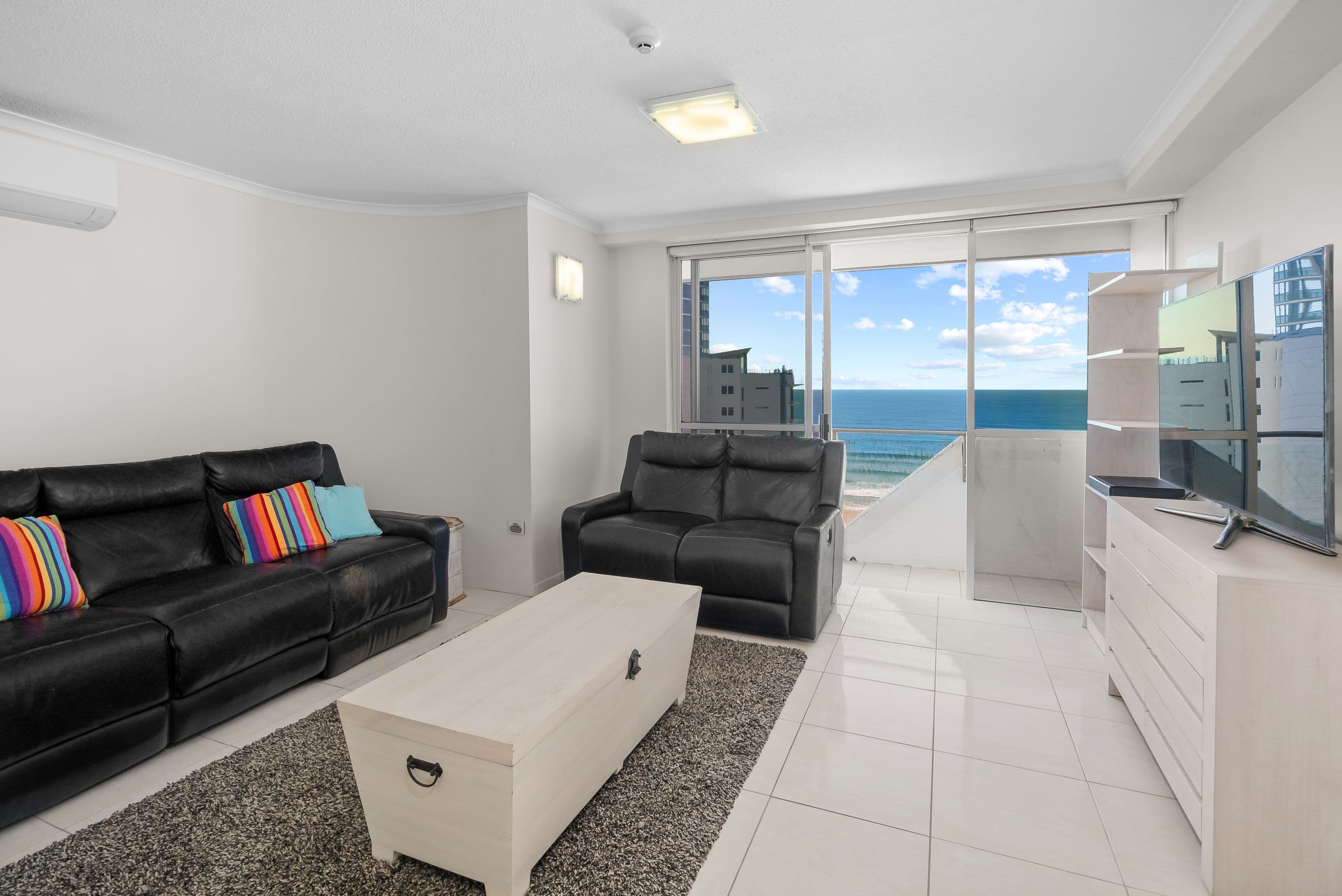 10 Enderley Avenue, Surfers Paradise QLD 4217, Surfers Paradise - Thumbnail 8