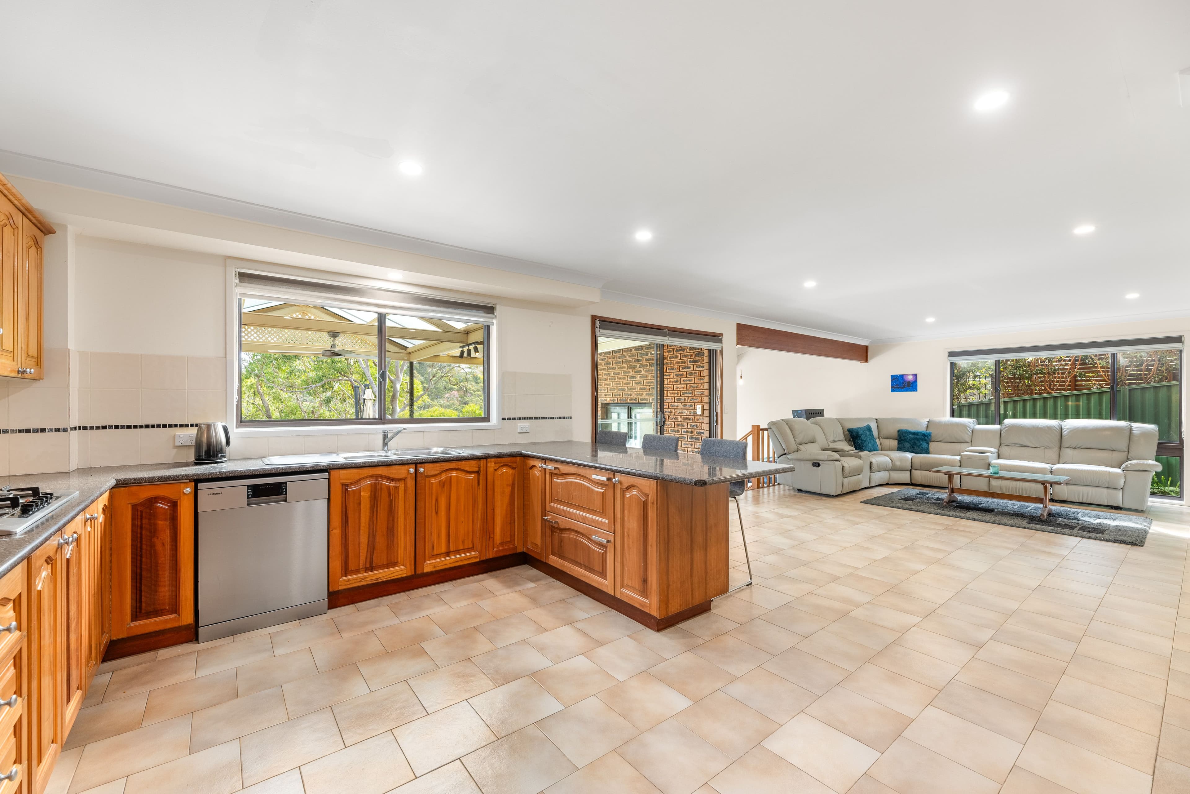 2A Boronga Close, Bangor NSW 2234, Bangor - Thumbnail 4
