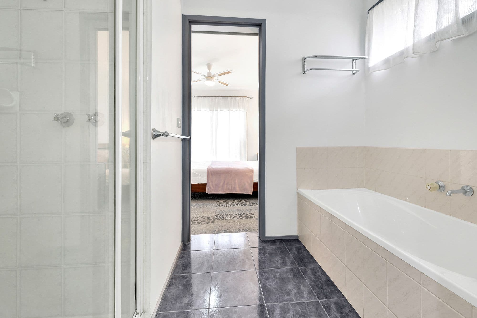 50 Hotham Crescent, Hoppers Crossing VIC 3029, Hoppers Crossing - Thumbnail 5