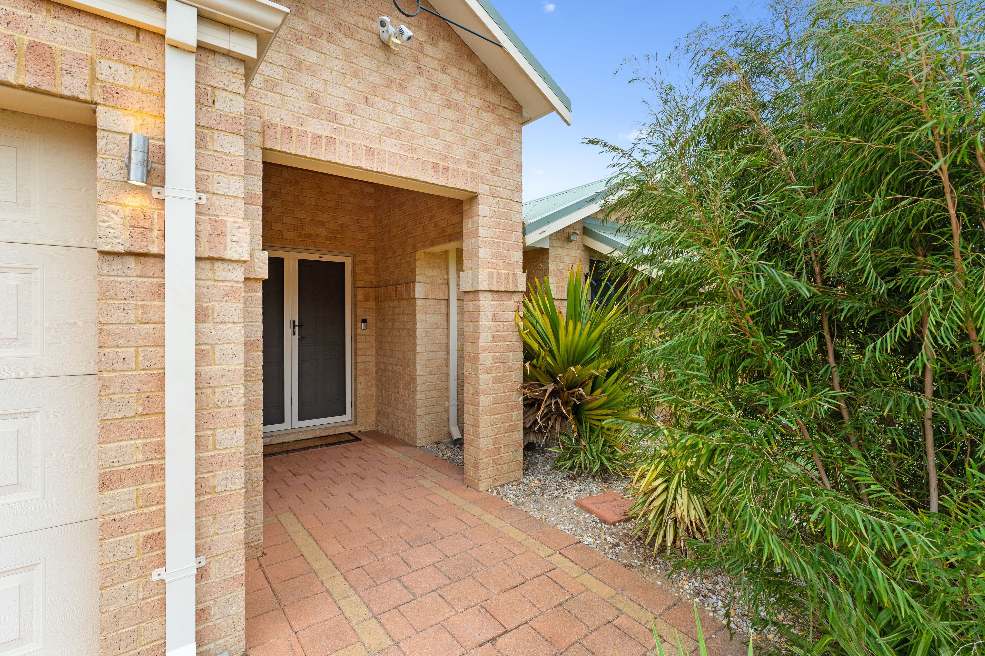 70 Pimento Circle, Port Kennedy WA 6172, Port Kennedy - Thumbnail 2