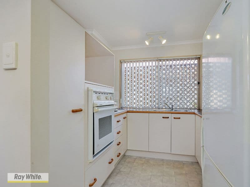 74 Dalton Street, KIPPA-RING QLD 4021, Kippa-Ring - Thumbnail 4