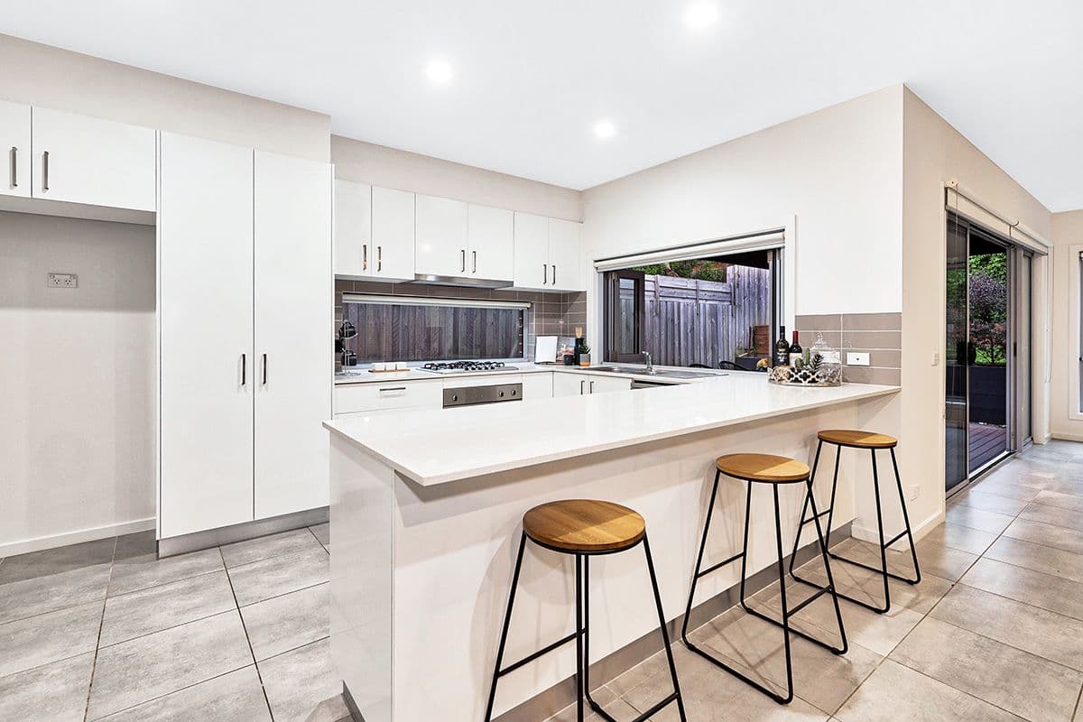 10 Warrenwood Place, Langwarrin VIC 3910, Langwarrin - Thumbnail 3
