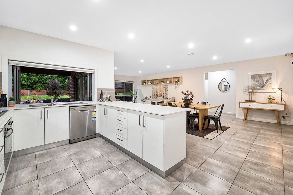 10 Warrenwood Place, Langwarrin VIC 3910, Langwarrin - Thumbnail 5