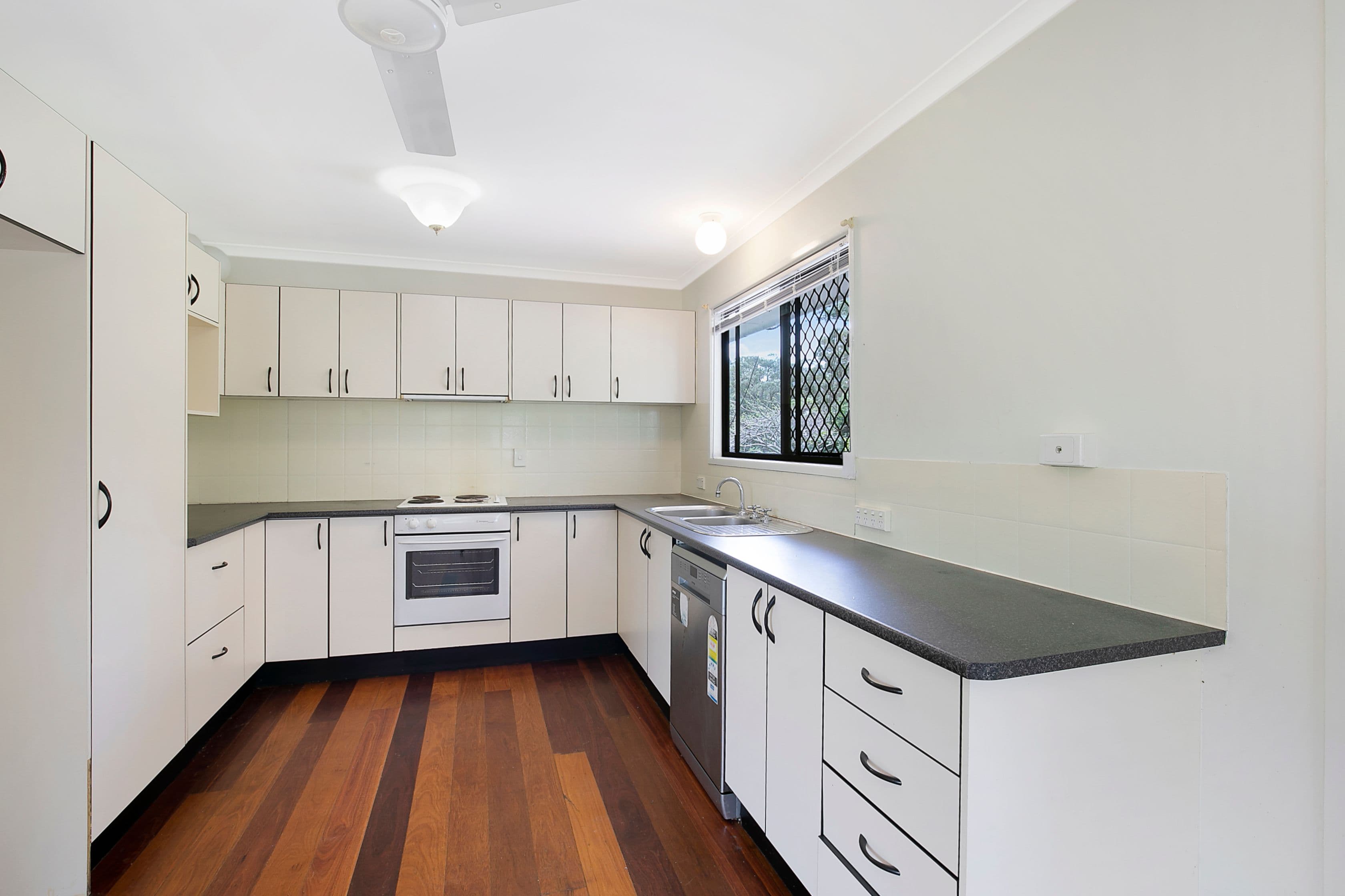 28 Marina Street, Alexandra Hills QLD 4161, Alexandra Hills - Thumbnail 5