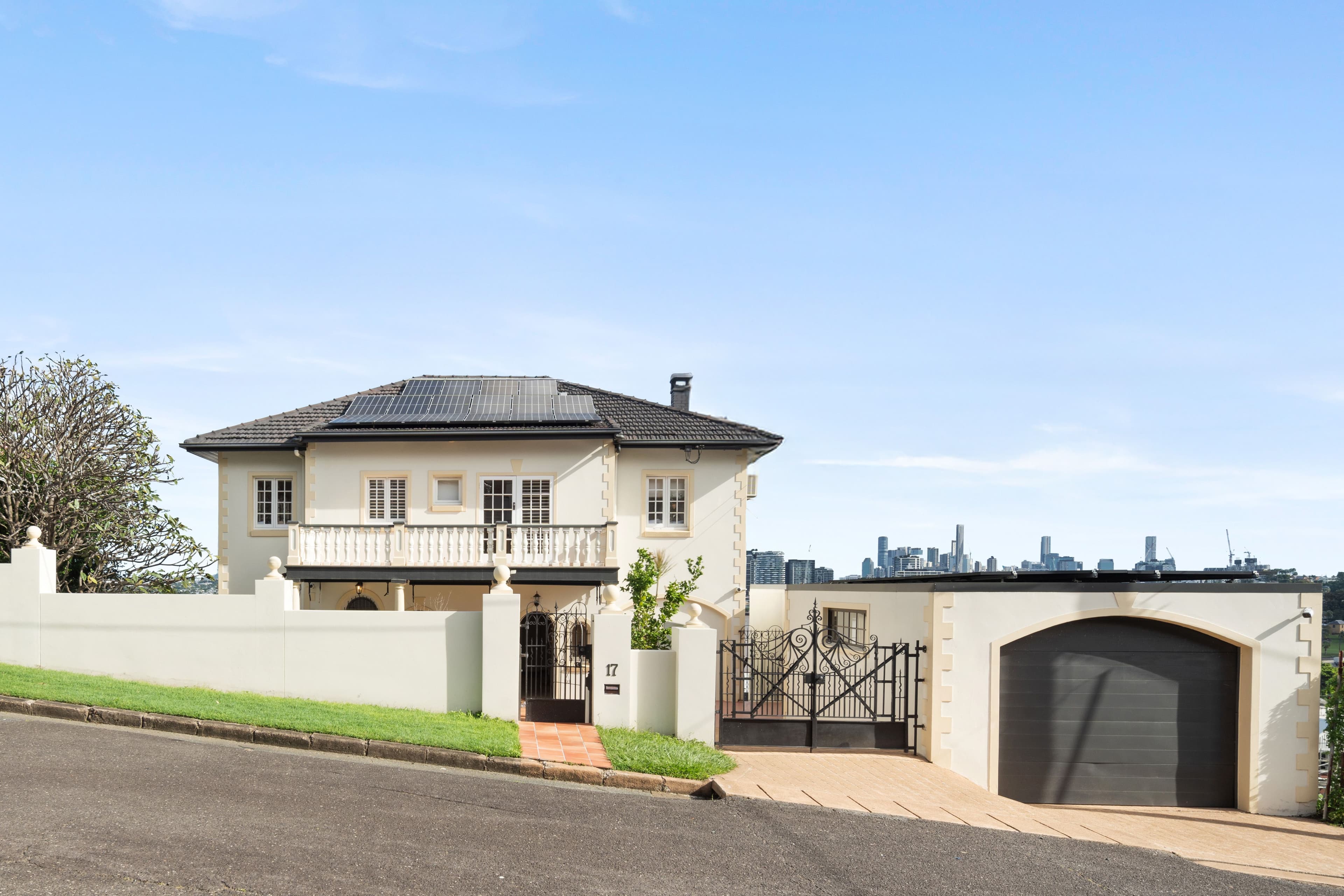 17 Dickson Terrace, Hamilton QLD 4007, Hamilton - Image 1