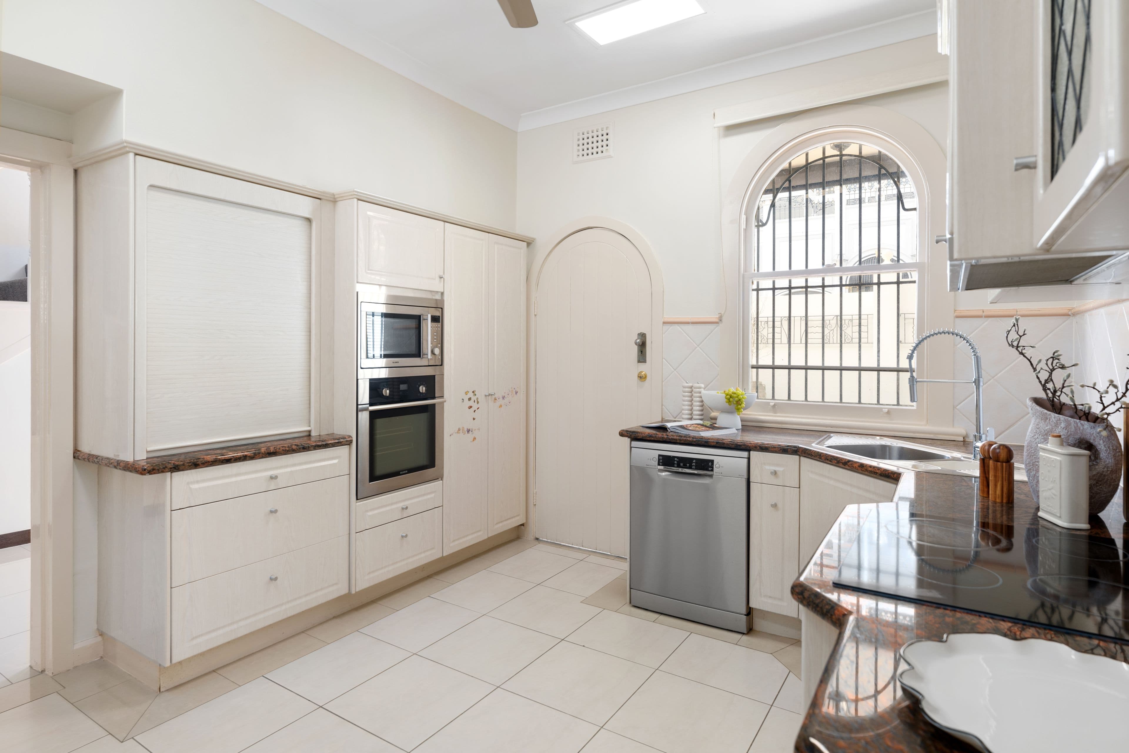 17 Dickson Terrace, Hamilton QLD 4007, Hamilton - Thumbnail 7