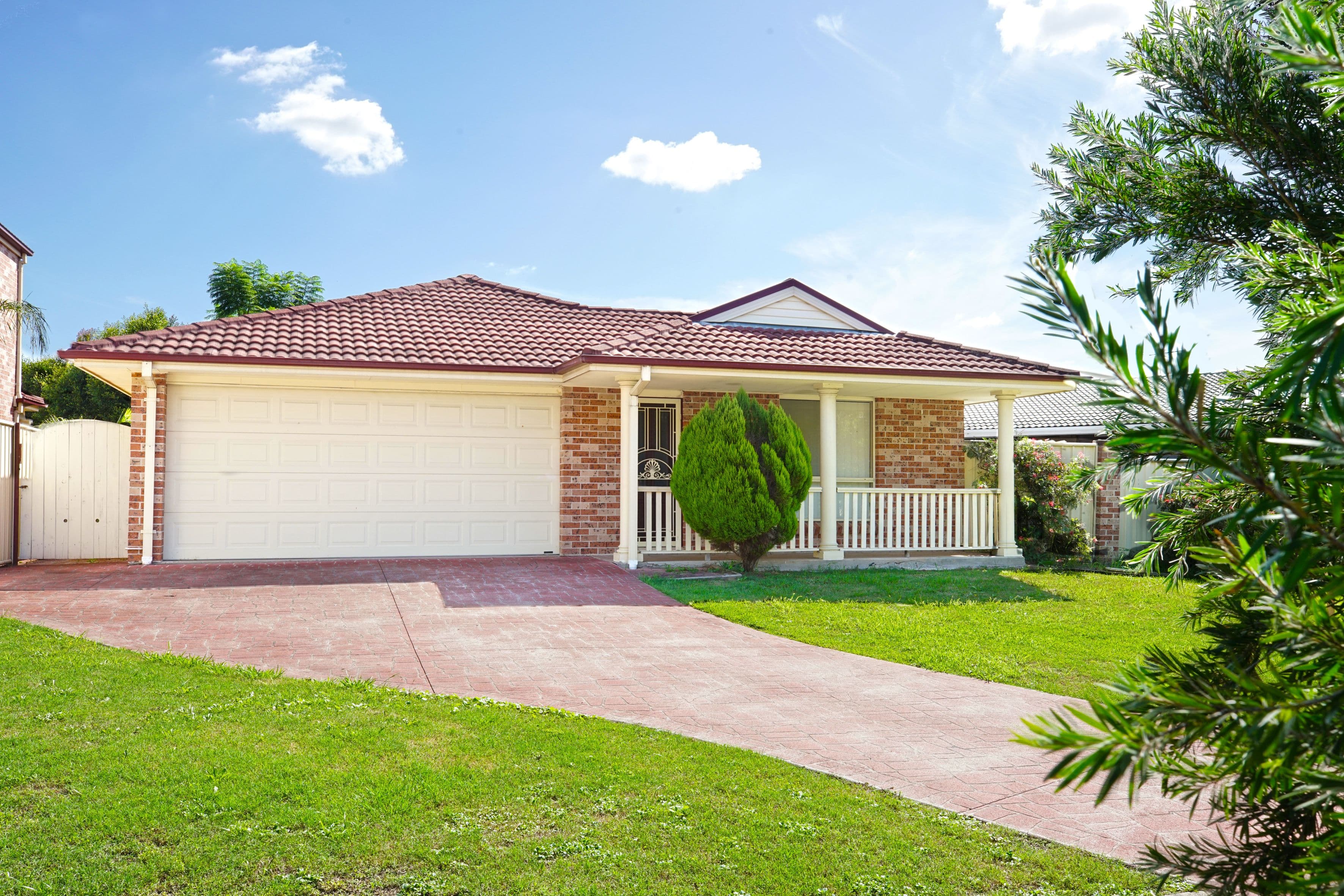 1 Shaw Street, Cambridge Park - Image 1