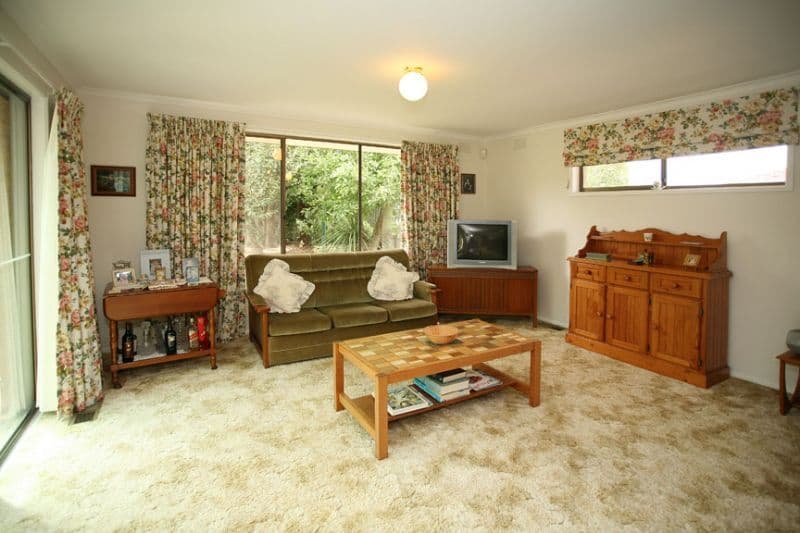 8 Huxley Avenue, MULGRAVE VIC 3170, Mulgrave - Thumbnail 4