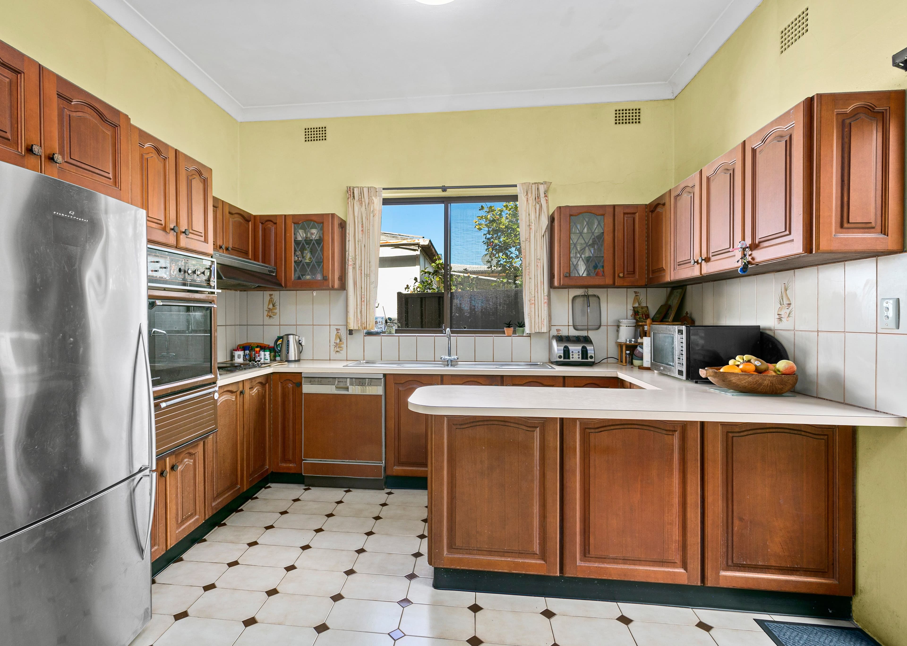 70 Dunmore Street South, Bexley NSW 2207, Bexley - Thumbnail 4
