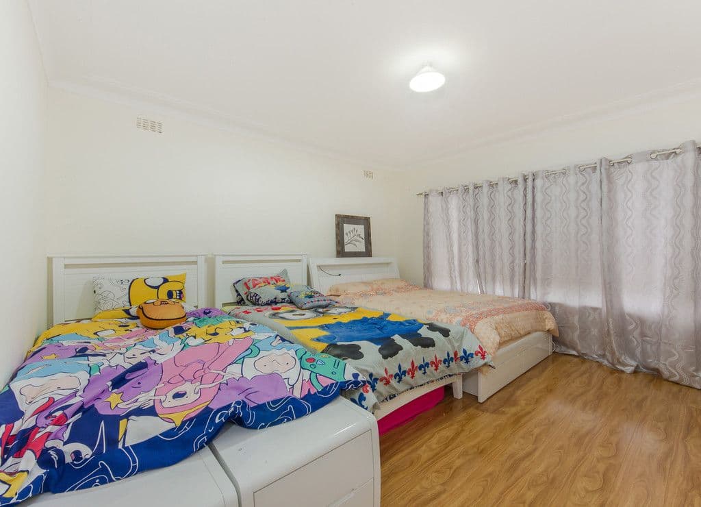 13 Avondale Avenue, St Albans VIC 3021, St Albans - Thumbnail 6