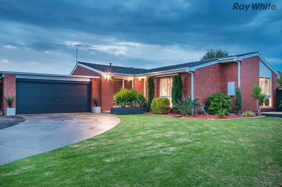 8 Innes Court, Taylors Lakes VIC 3038, Taylors Lakes - Image 1