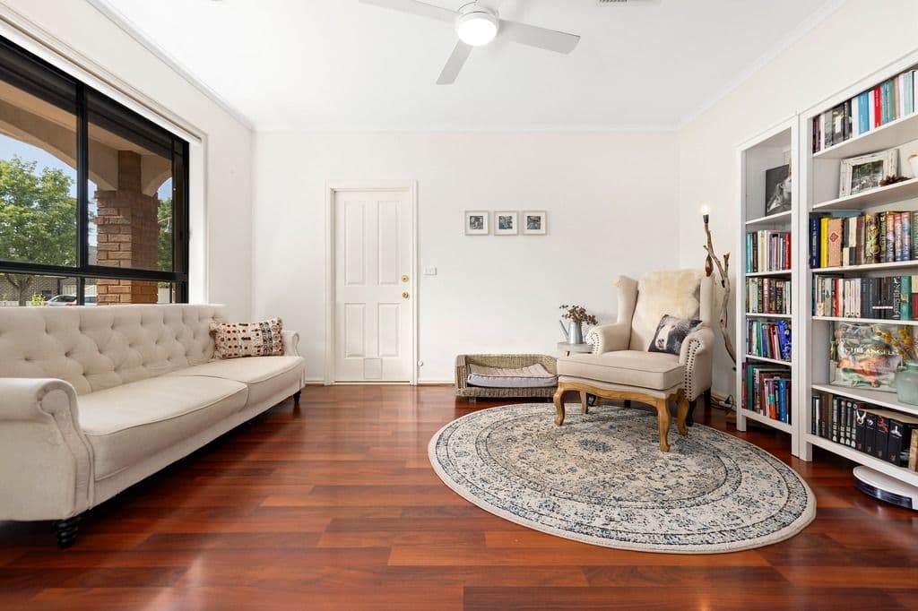 44 Macadamia Grove, Werribee VIC 3030, Werribee - Thumbnail 4