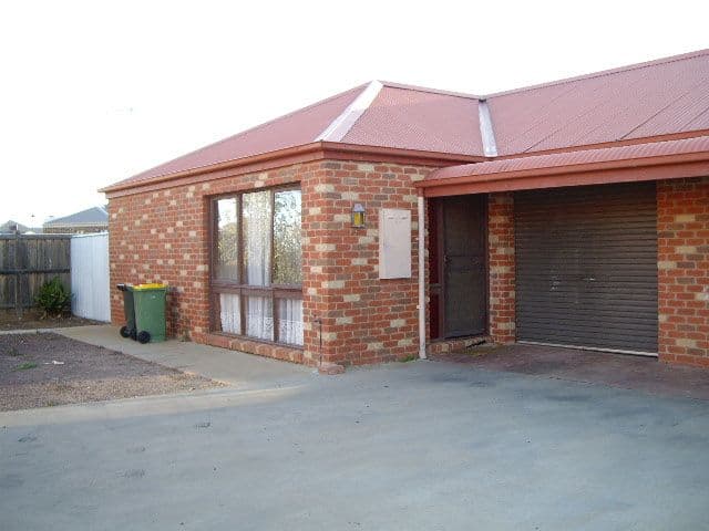 5 Elizabeth Street, Echuca VIC 3564, Echuca - Image 1