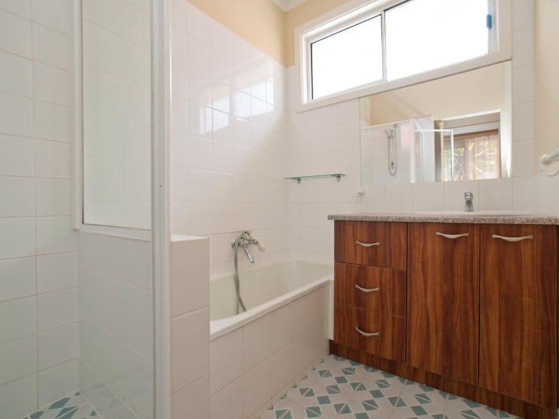 32 Fairway Street, FRANKSTON VIC 3199, Frankston - Thumbnail 7